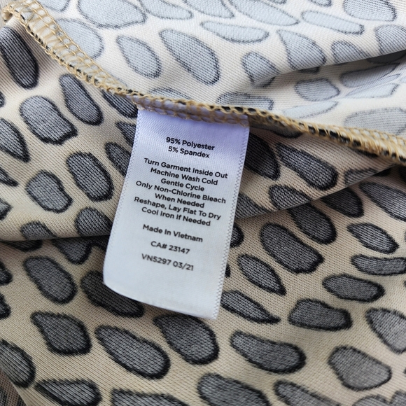 Talbots Women's Short Sleeve Dress Black Beige Pebble Stretch Midi Sz XS - Picture 15 of 15